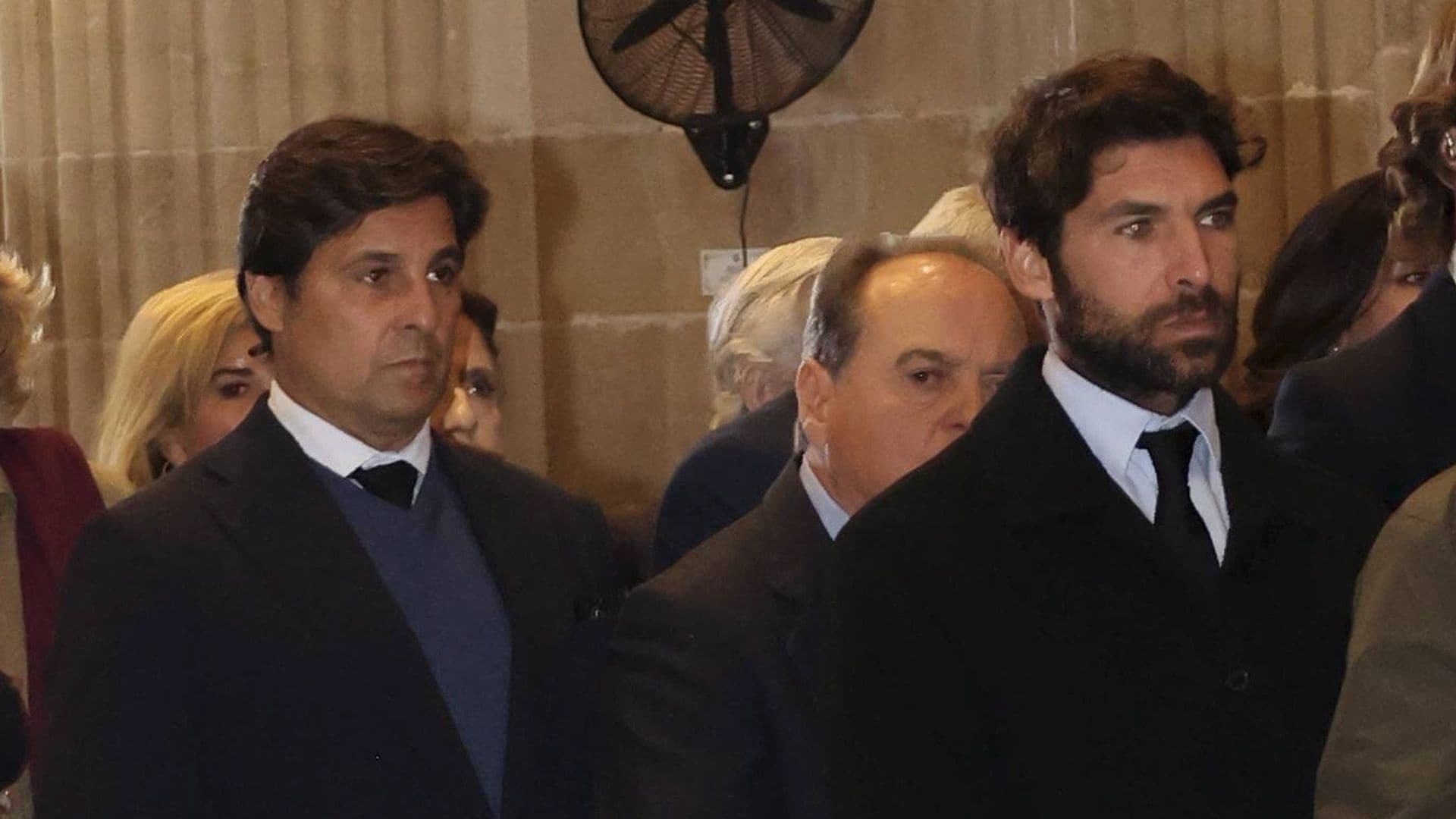 Francisco y Cayetano Rivera en el funeral de Álvaro Domecq en Jerez
