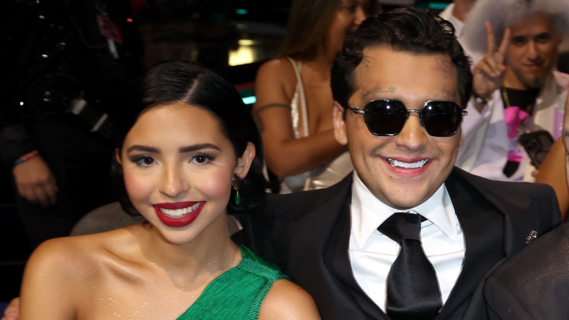 Ángela Aguilar y Christian Nodal muestran su lado más divertido en un nuevo video juntos 