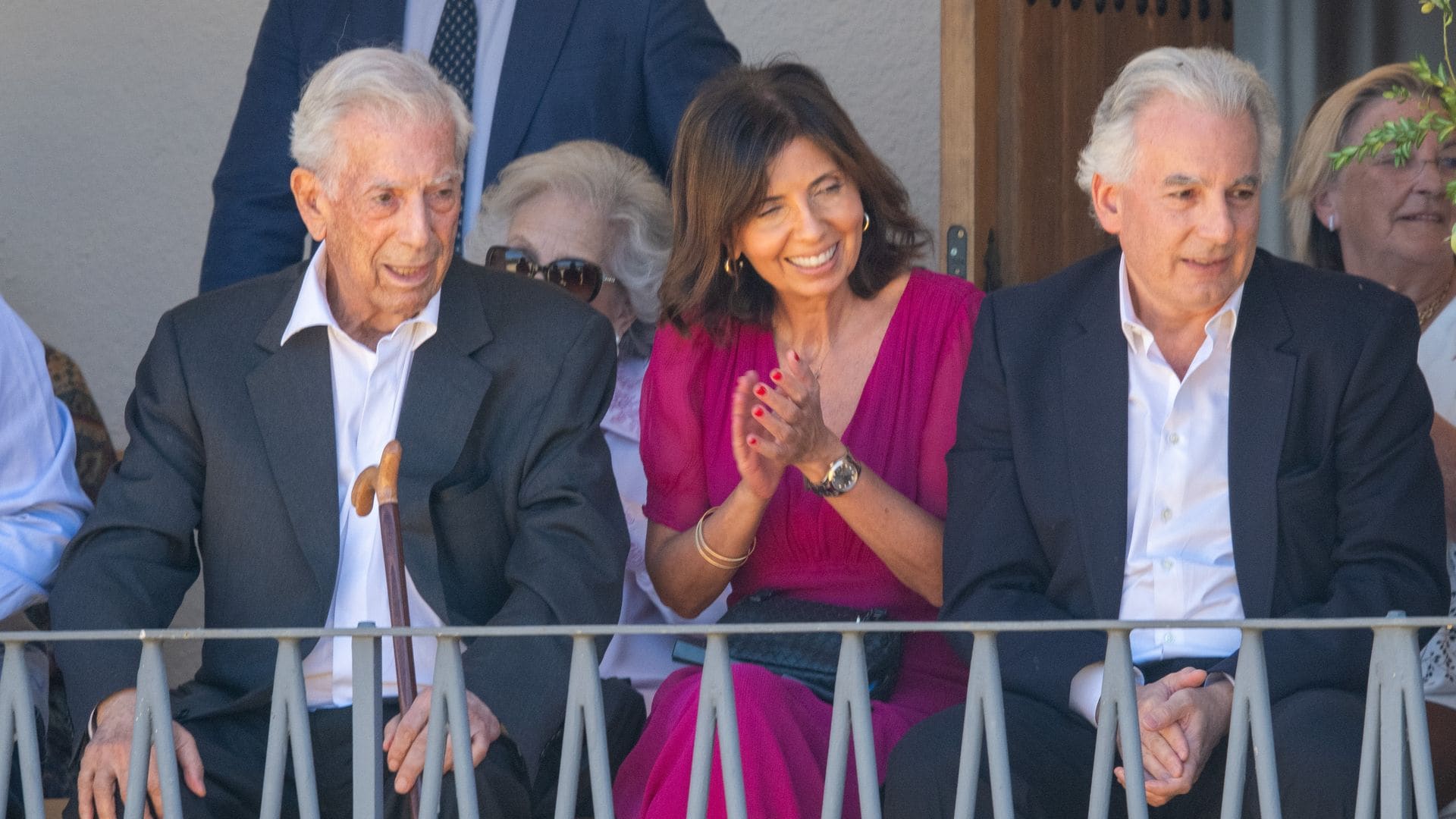 El doble duelo que atraviesa Álvaro Vargas Llosa: su novia le ha dejado de la noche a la mañana