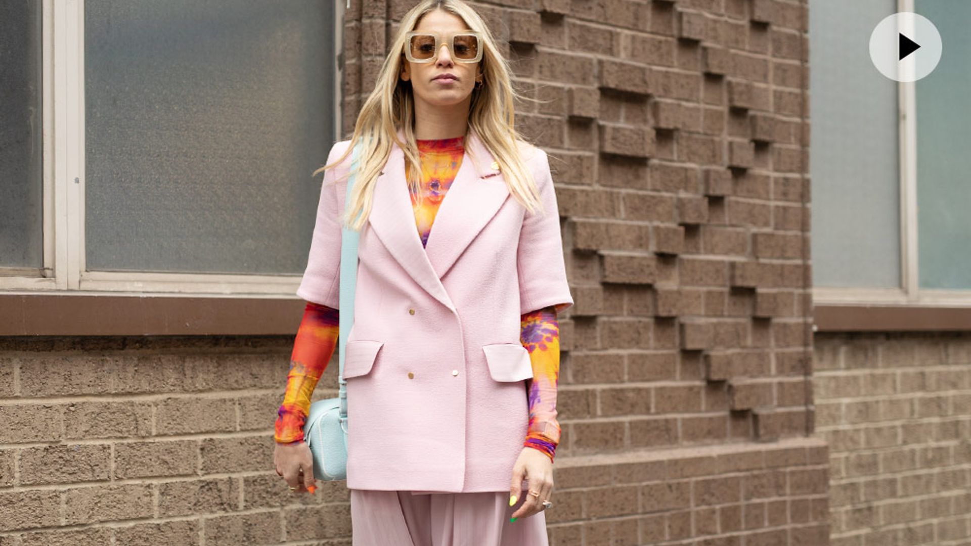 Diez formas de llevar el estampado 'tie dye' sin cometer errores