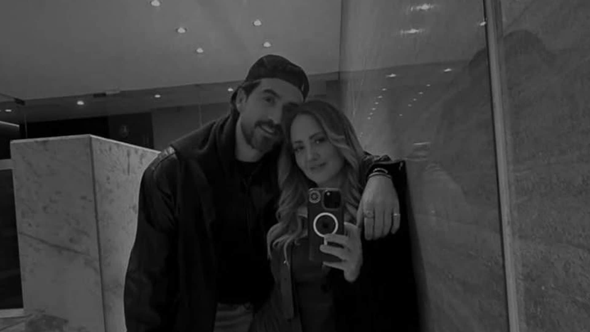 Andrea Legarreta junto a su novio Luis Carlos Origel.