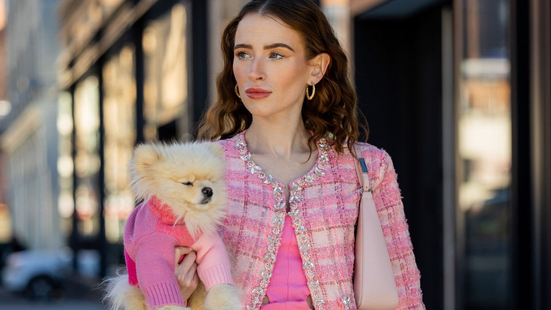 Rizos, pestañas 'spider' y colorete ochentero: los looks de Nueva York que llevaremos hasta verano