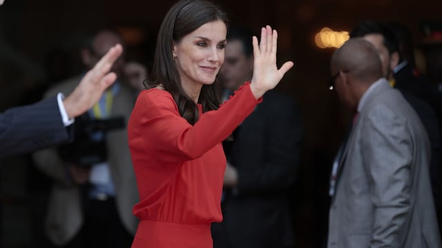reina letizia vestido