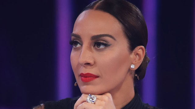monica ot critica