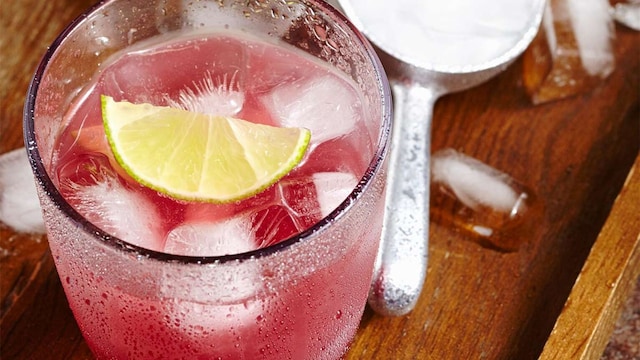 gin granadina age