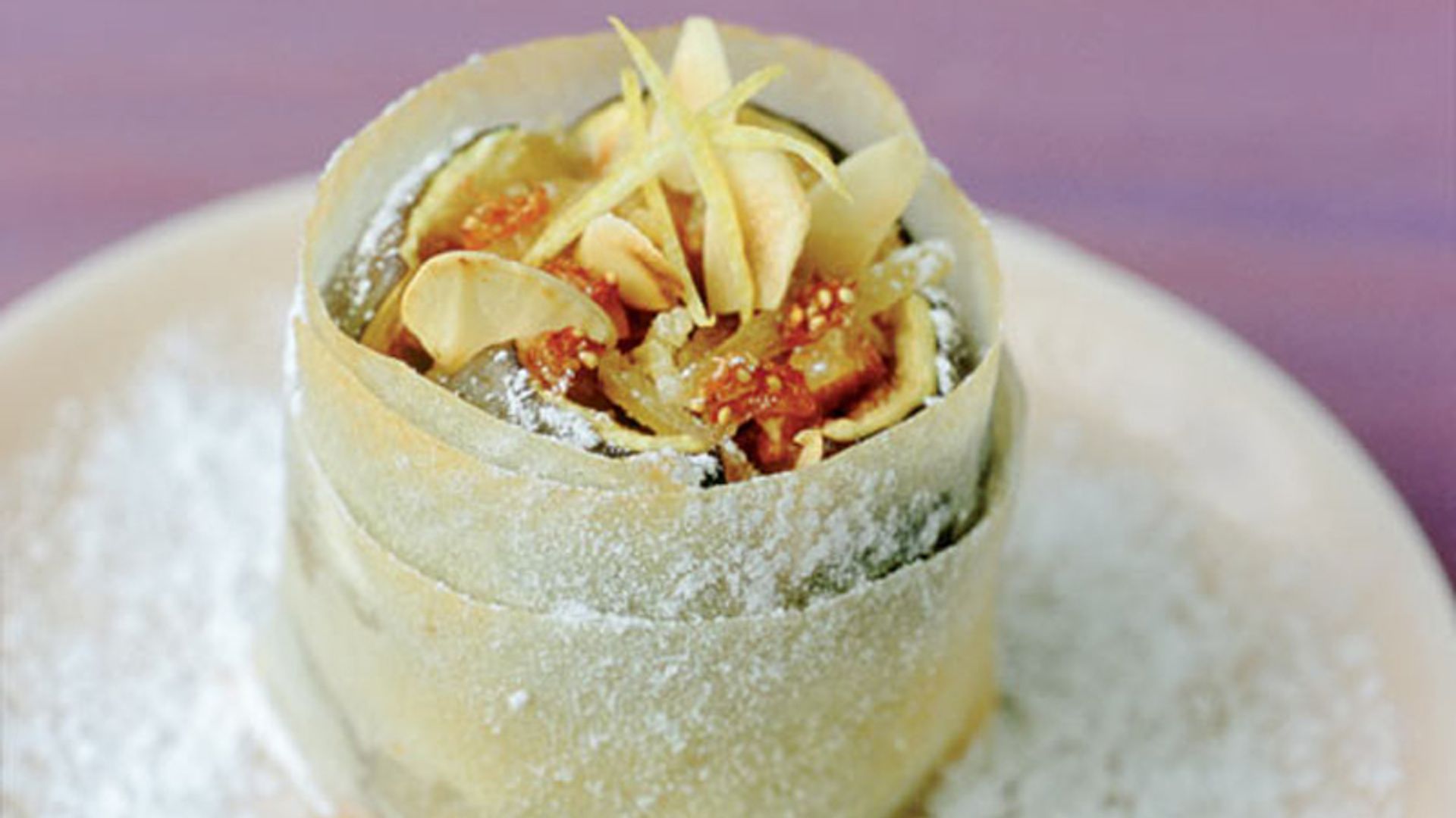 Higos en 'camisa' de pasta filo