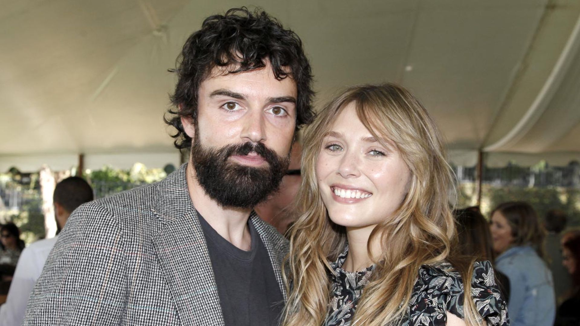 Elizabeth Olsen, la Bruja Escarlata de Marvel y hermana de las gemelas Olsen, madre por primera vez