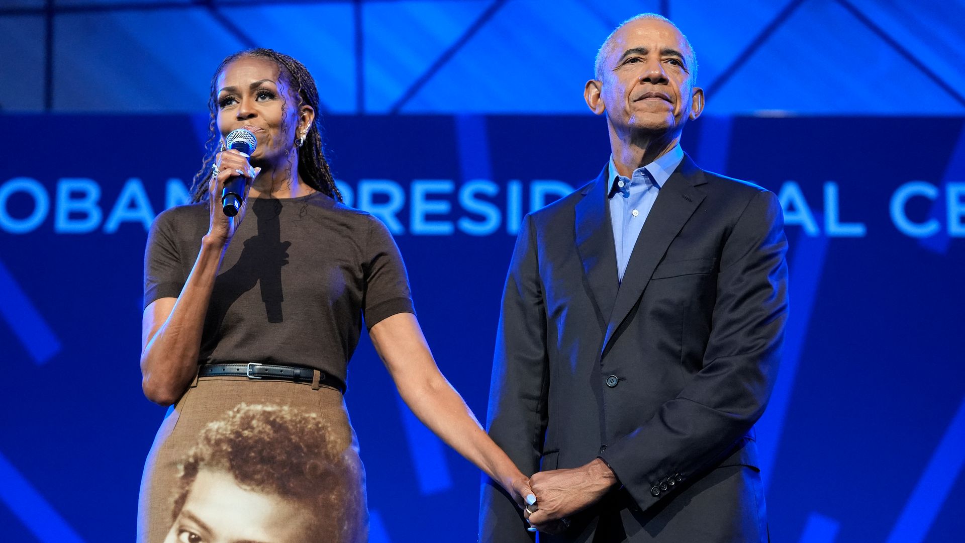 La declaración de moda con la que Michelle Obama recuerda a su madre ...
