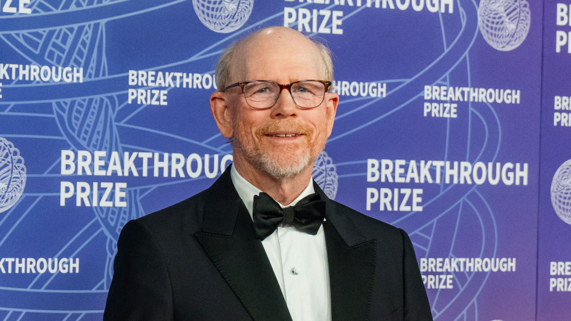Conoce a los cuatro hijos que Ron Howard tiene con su esposa, entre ellos una hija increíblemente famosa que ha eclipsado su propia fama