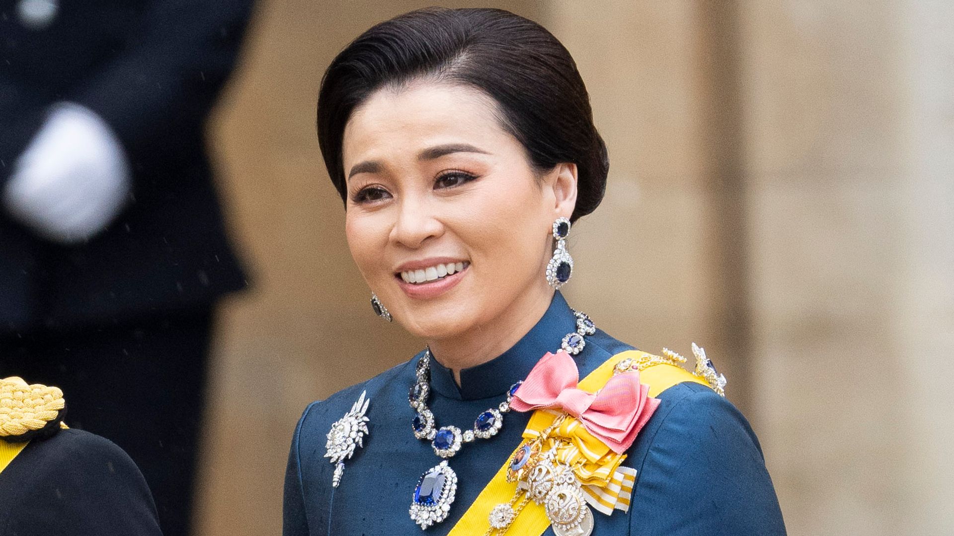 Suthida de Tailandia, la reina con el joyero más imponente del mundo, empieza su primera visita oficial a Francia
