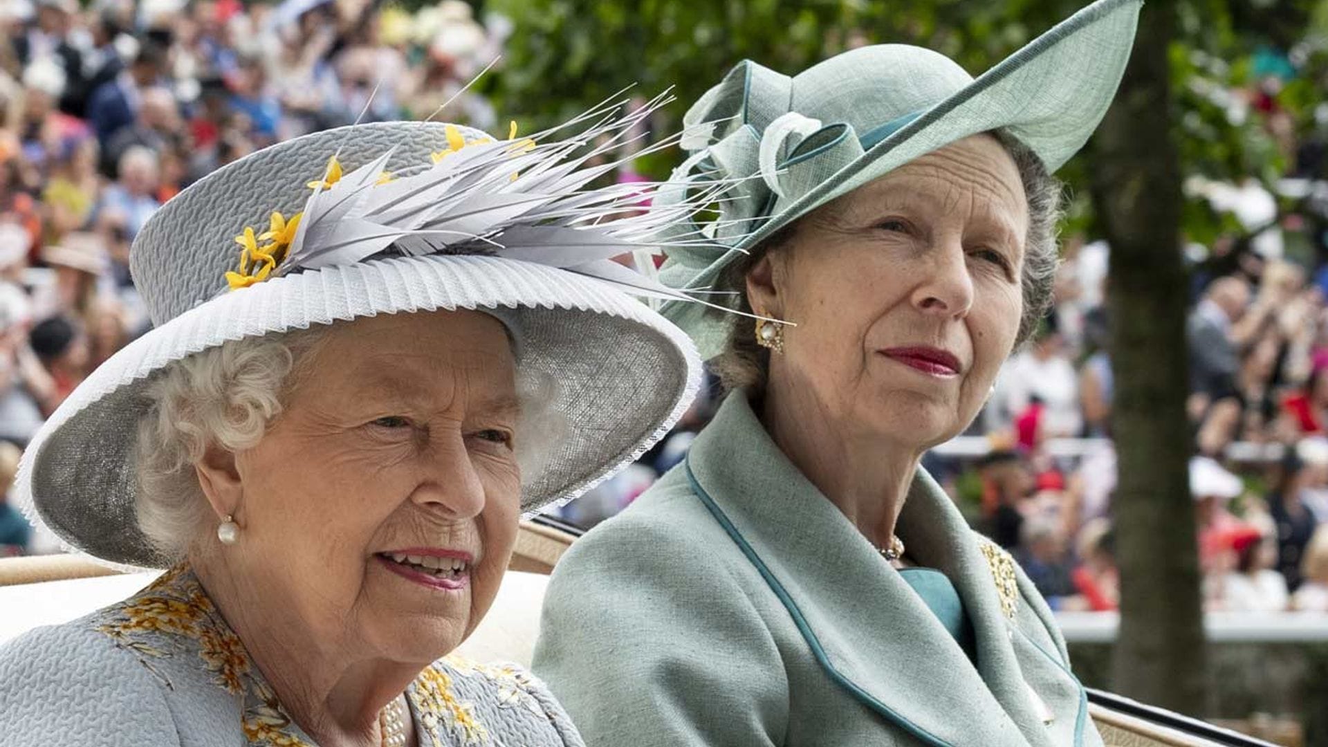 El conmovedor gesto de Isabel de Inglaterra hacia el hombre que salvó la vida de la princesa Ana
