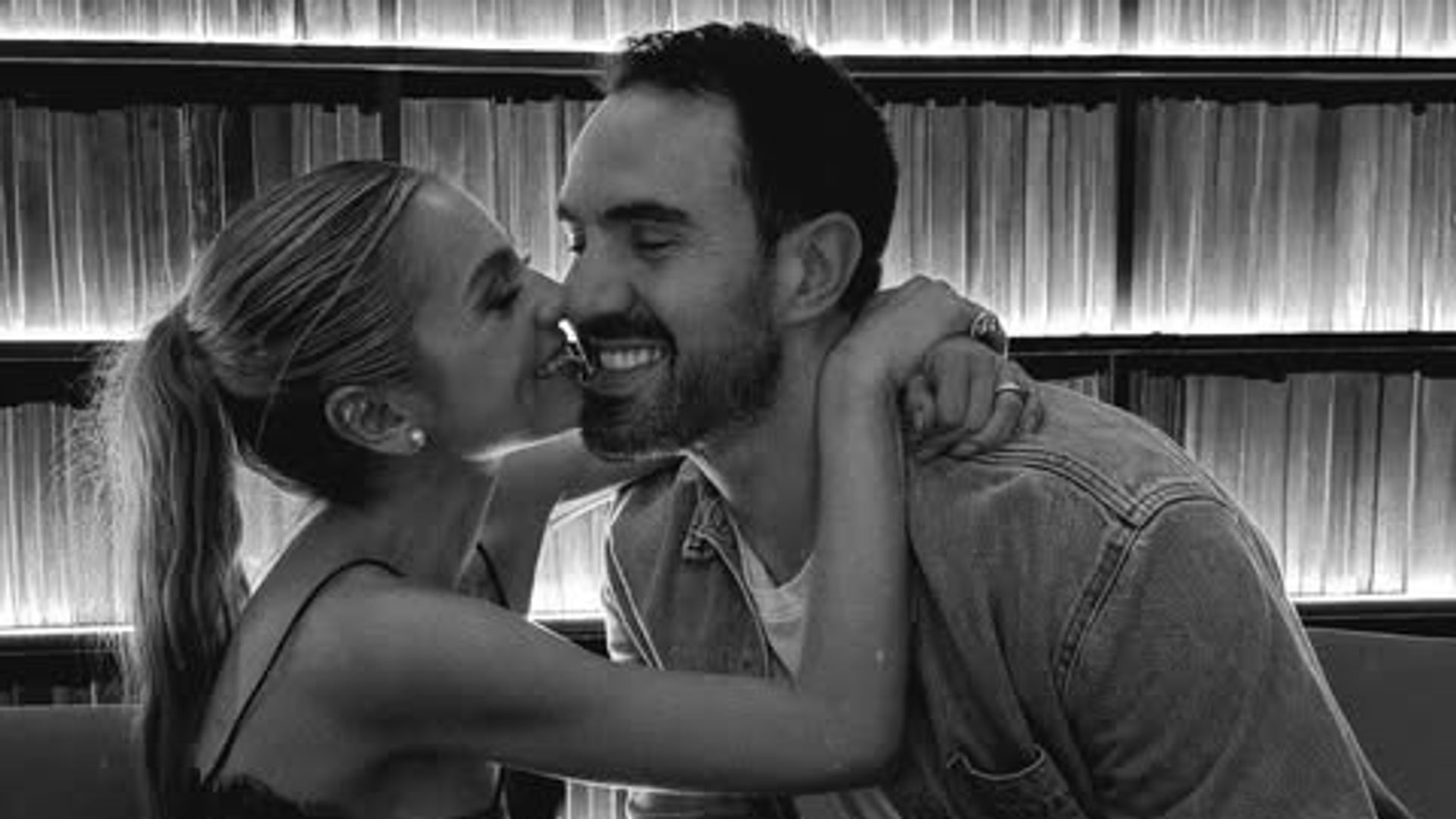 Sofía Castro y Pablo Bernot se dejaron ver felices y enamorados.