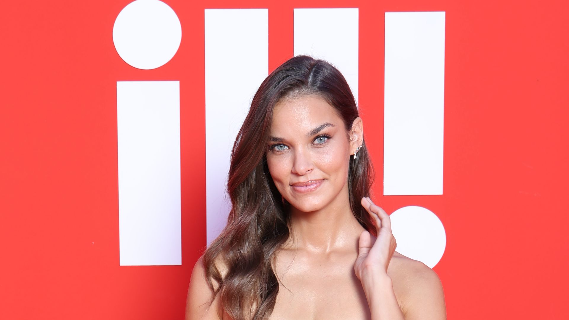 Foto a foto, nadie ha querido perderse la gran fiesta de ¡HOLA!: Daniella Bustamante, Gara Arias...
