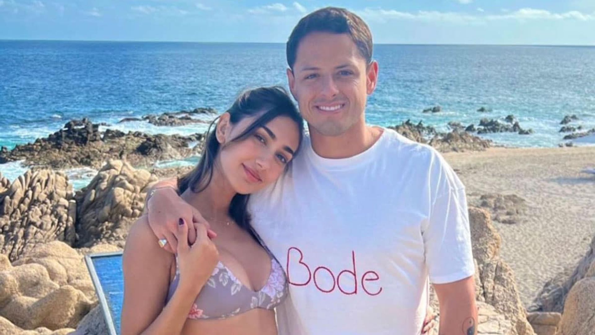 El Chicharito comparte detalles del romántico fin de semana con su novia en Los Cabos