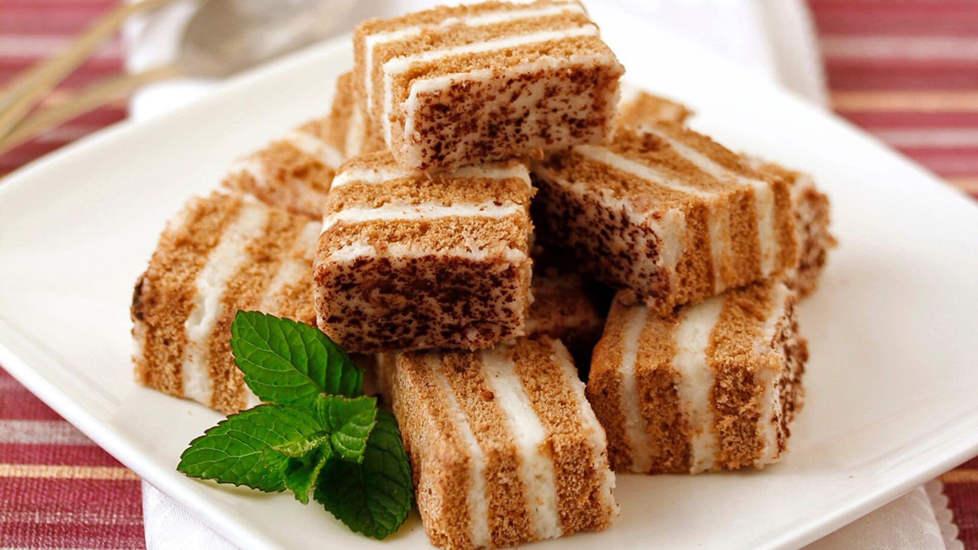 Bizcocho de cacao con crema de queso mascarpone