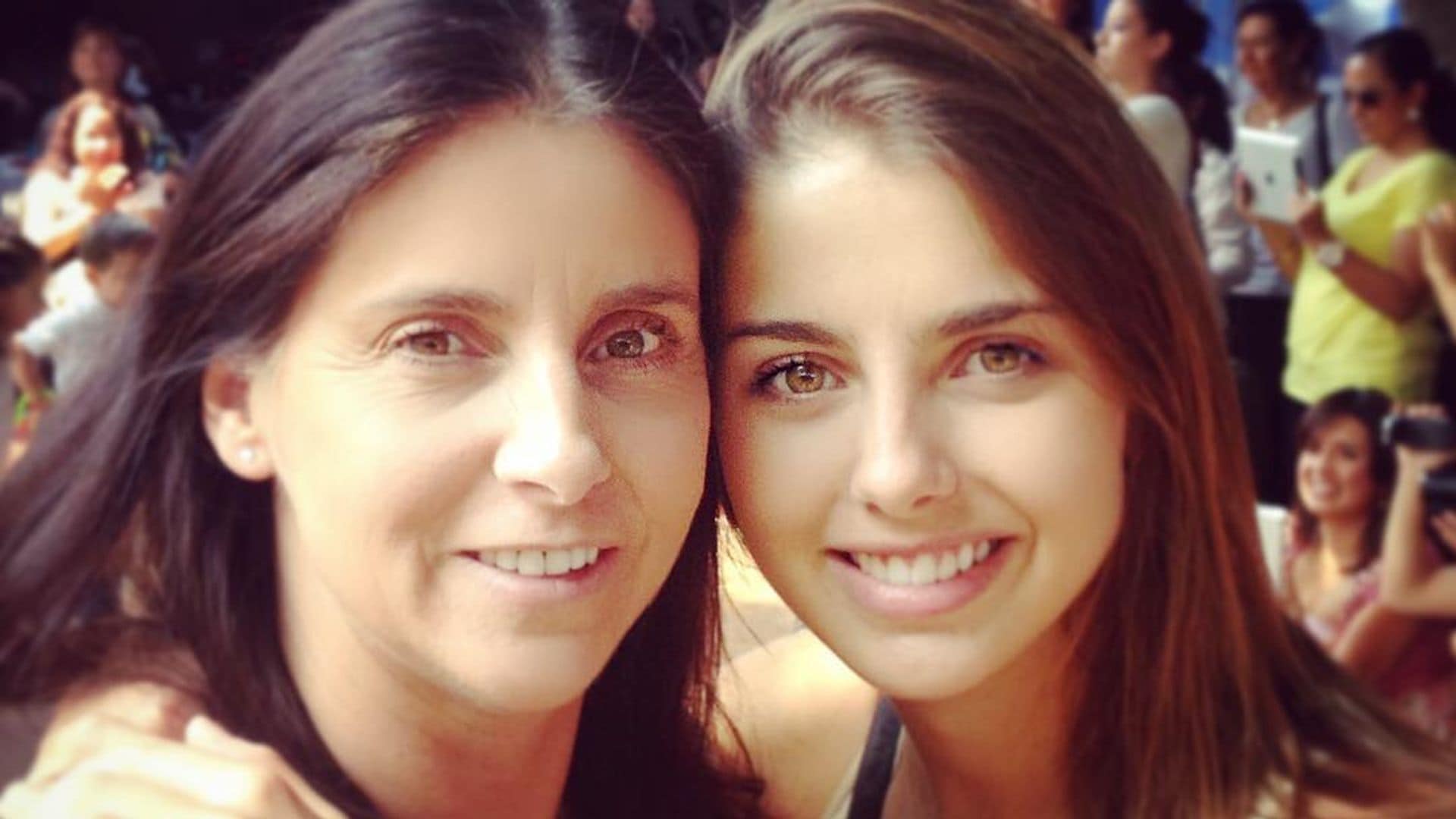 En su momento de mayor felicidad, Michelle Renaud recuerda con nostalgia a su mamá