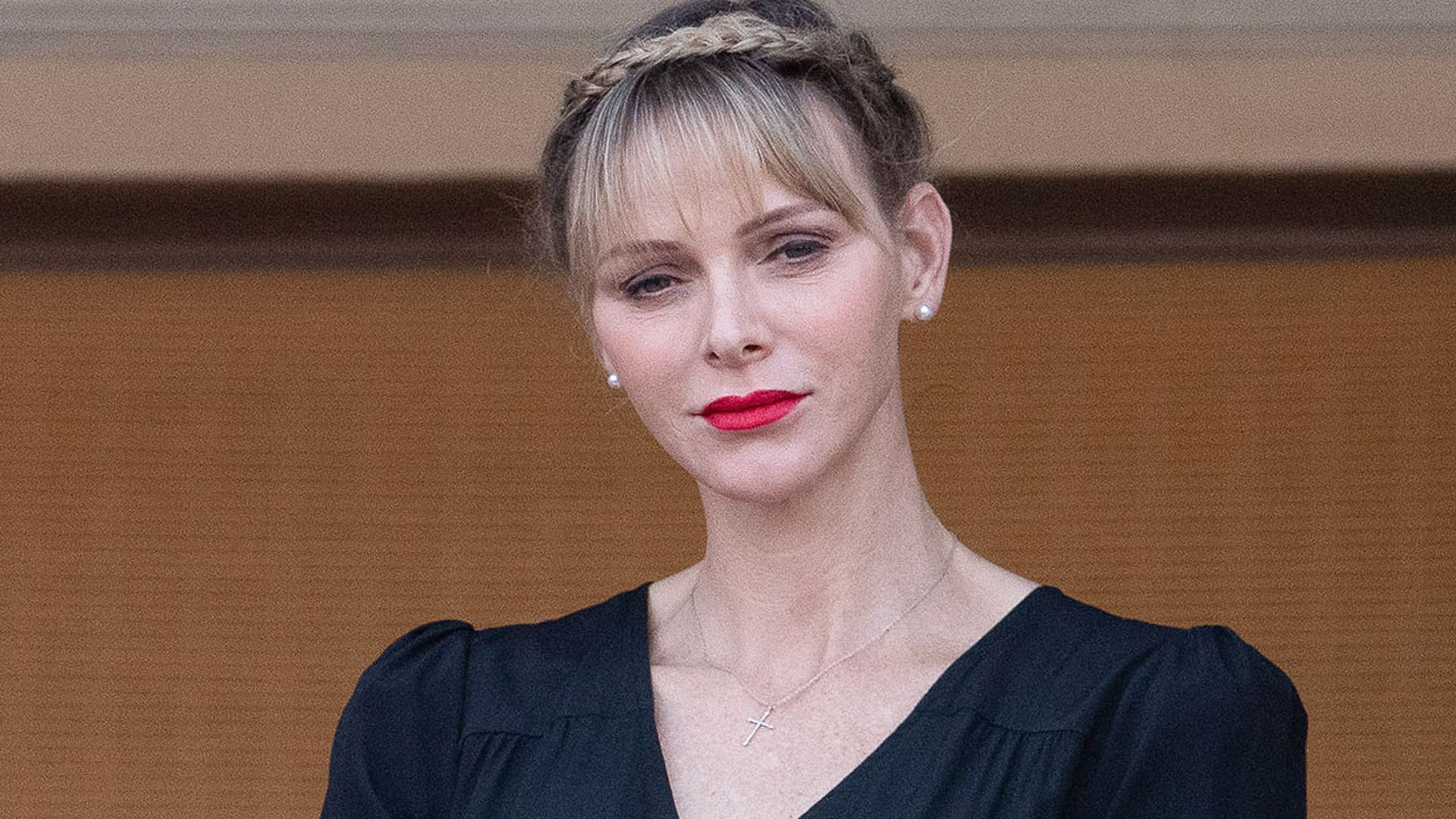 Charlene de Mónaco reconoce en un comunicado que lleva un mes intentando superar su enfermedad