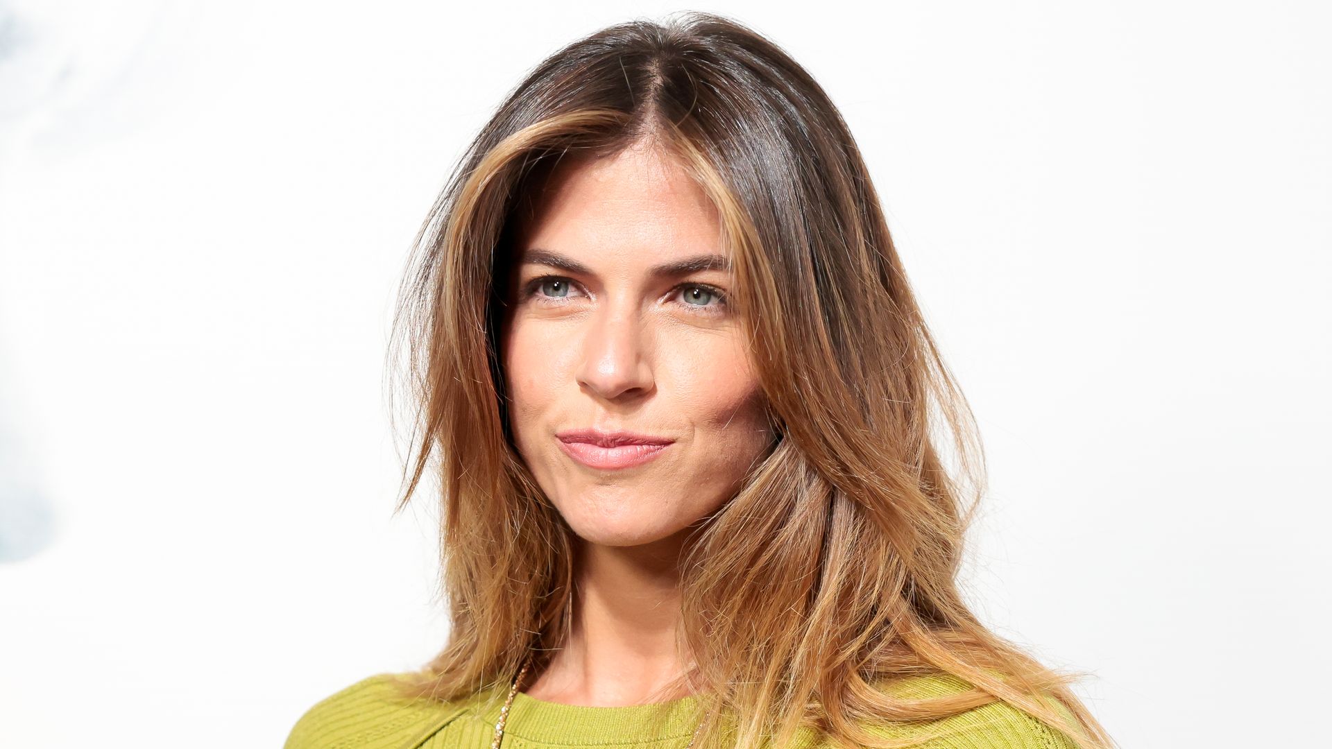 Stephanie Cayo