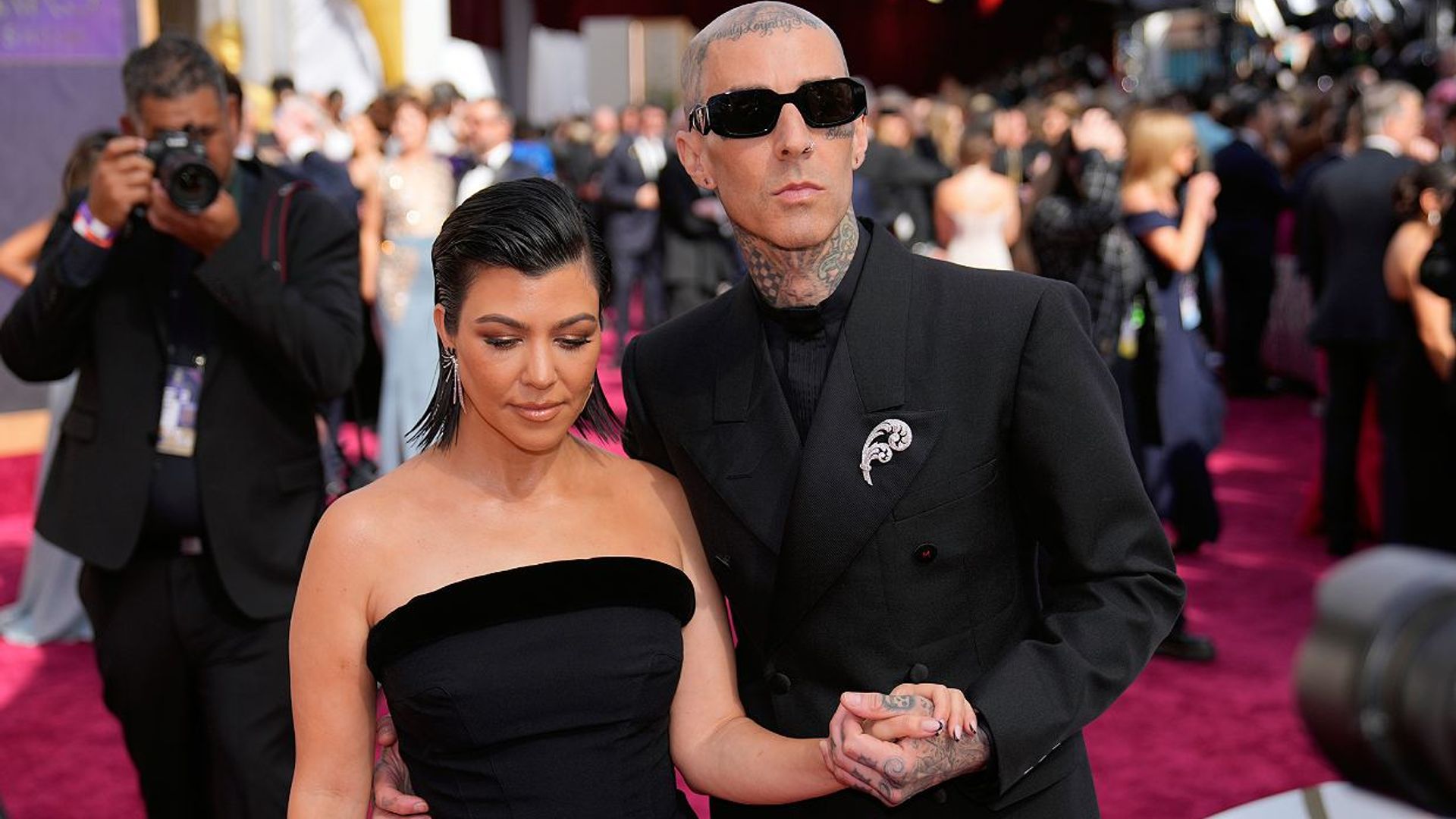 Los detalles del enlace sorpresa de Kourtney Kardashian y Travis Barker en Las Vegas