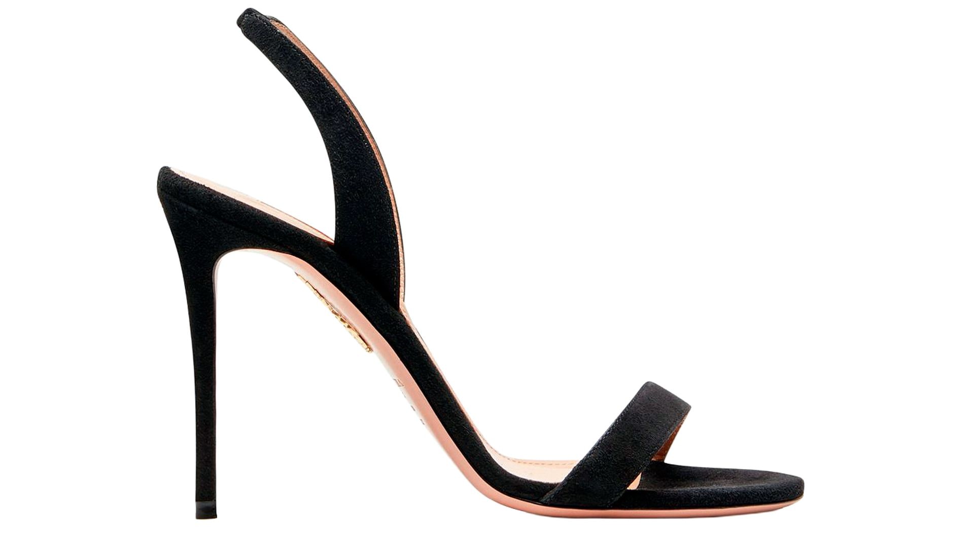 Sandalia de tiras  (625 €), de Aquazzura