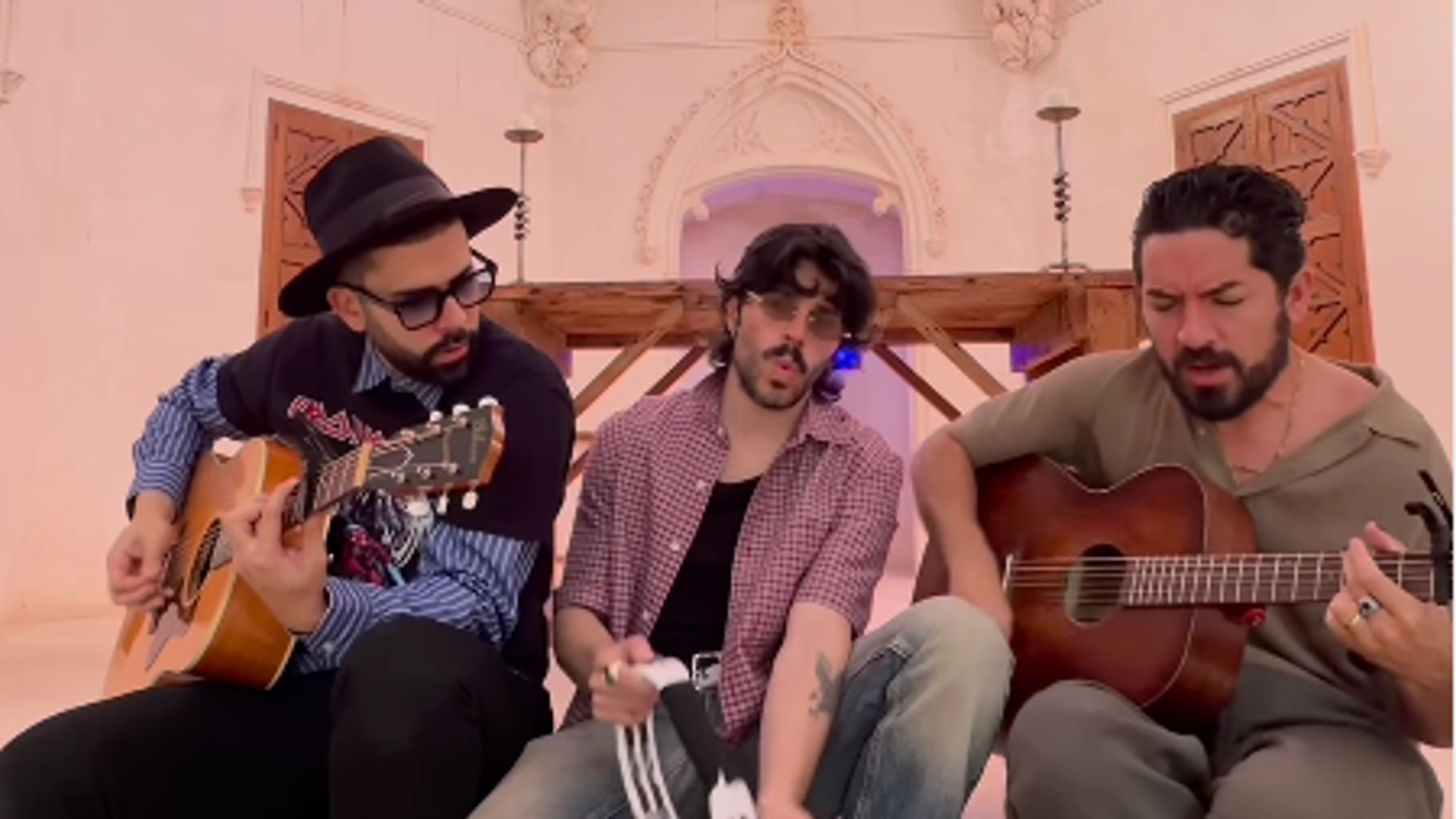 Así es la impresionante capilla mallorquina que conquistó a Siloé para grabar su nuevo videoclip