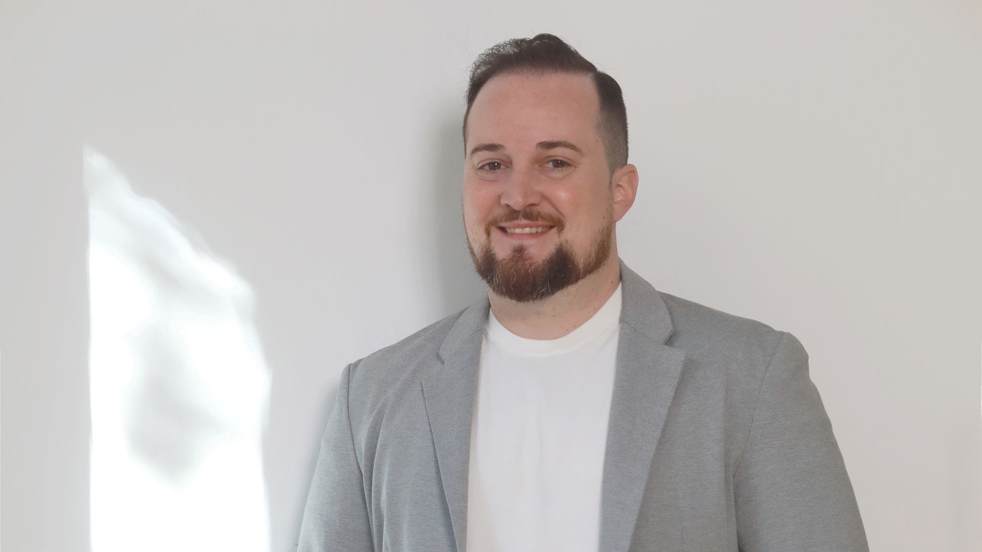 Retrato del arquitecto Borja Esteras