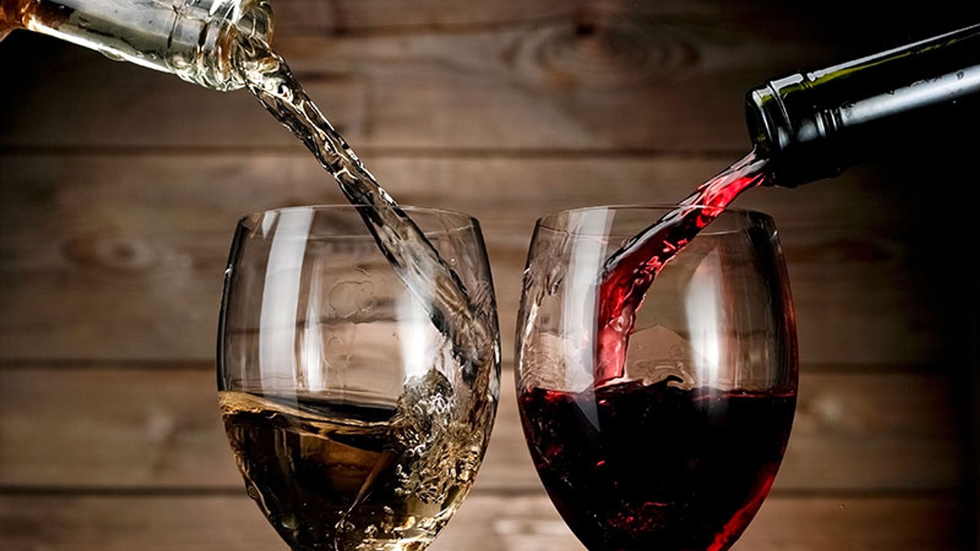 Conoce el protocolo del vino en la mesa y conviértete en todo un experto