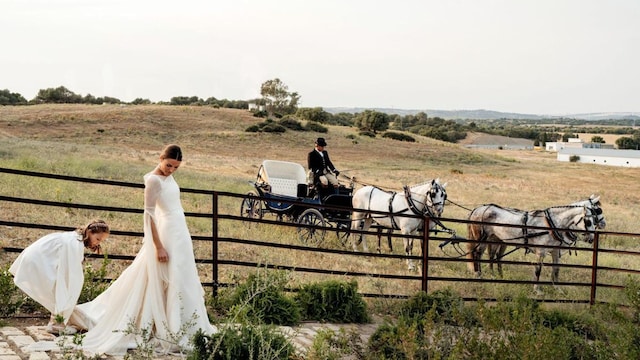 silvia couret y federico velardi novias2204