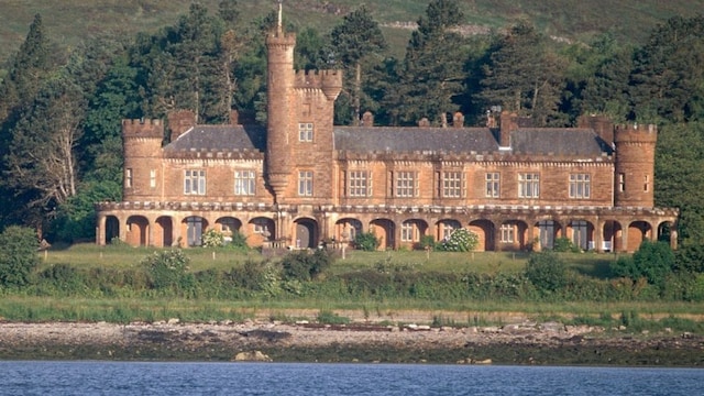 castillo t