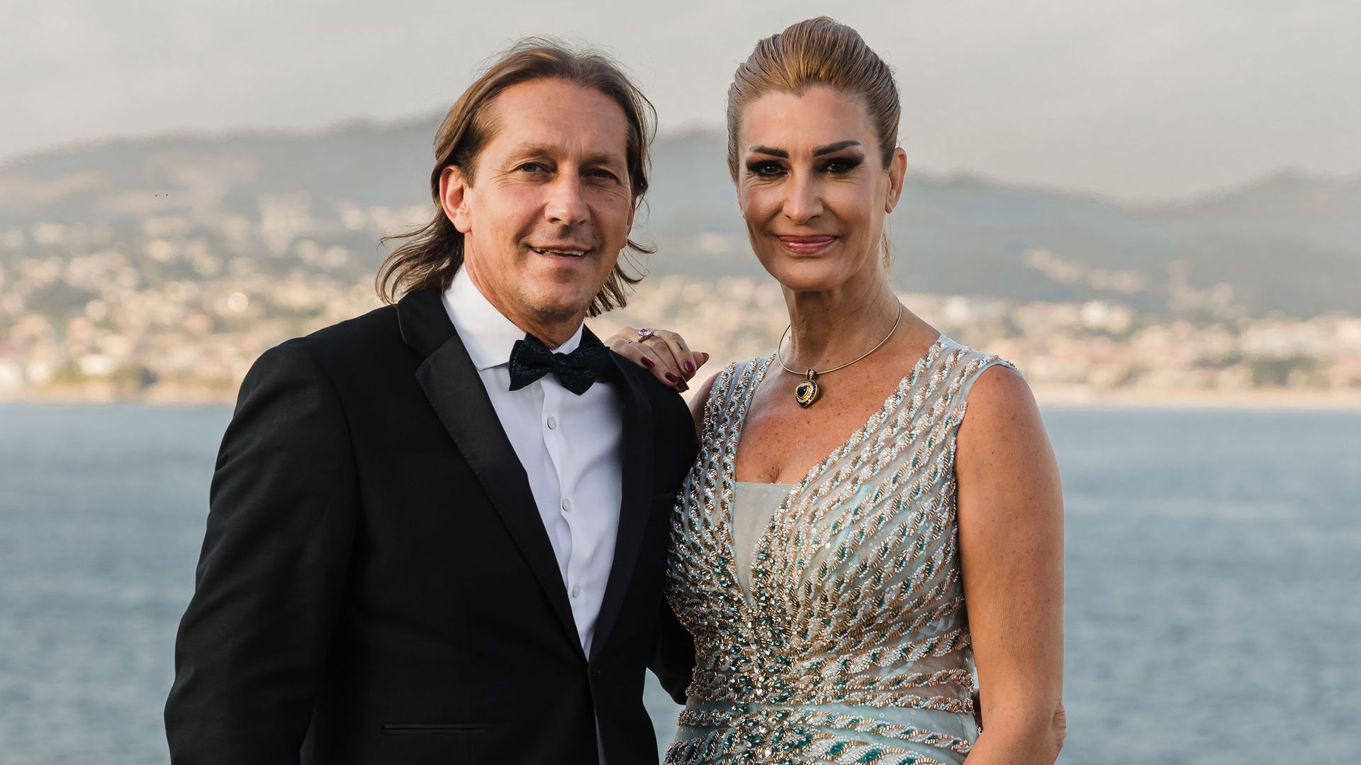 IMÁGENES EXCLUSIVAS: Míchel Salgado y Malula Sanz nos invitan a la celebración de sus bodas de plata