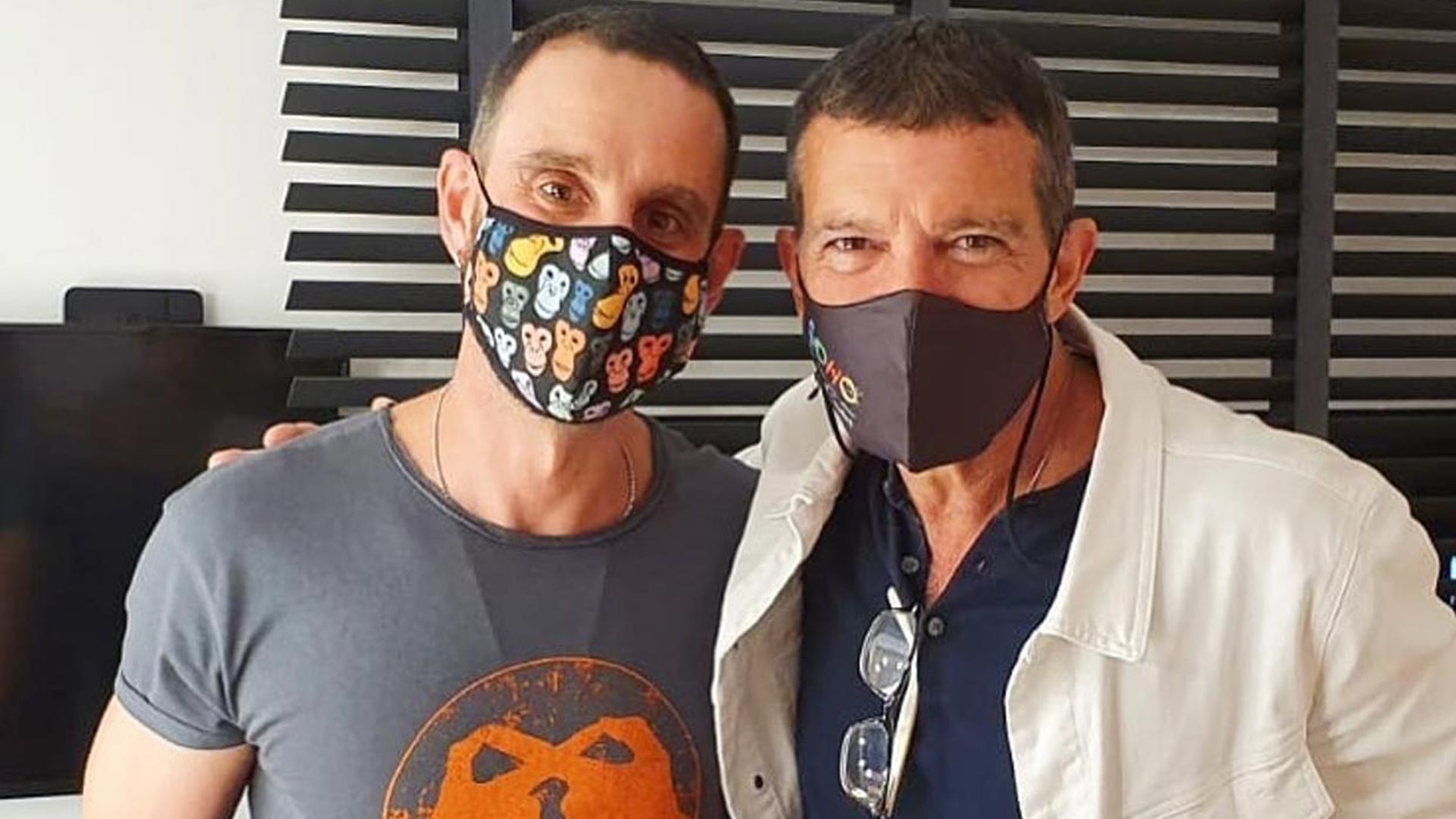 El divertido reproche de Dani Rovira a Antonio Banderas: ‘¡Qué coraje das!’