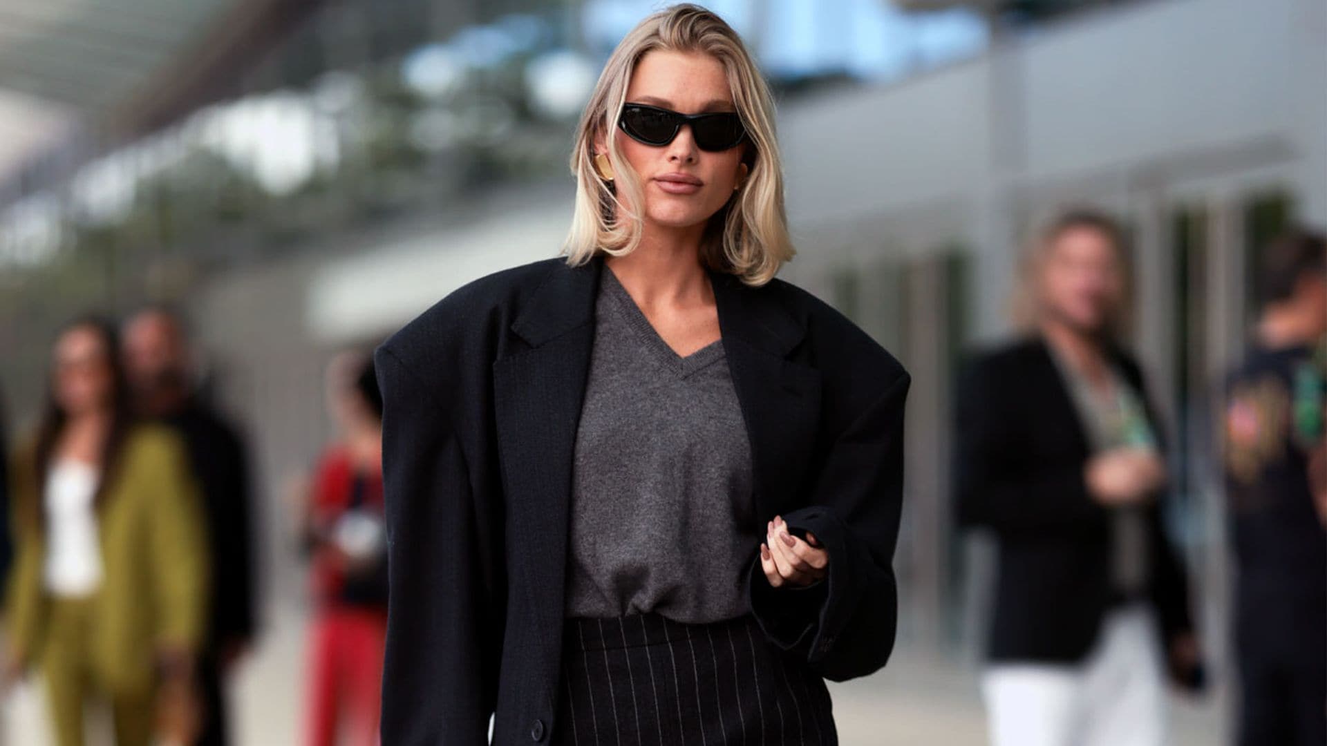 Cómo combina nuestra estilista un jersey de cashmere, la mejor compra del invierno