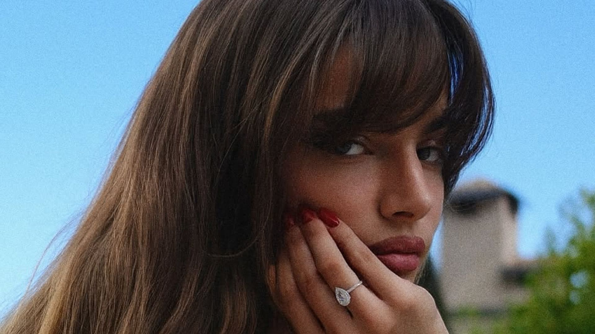 Flequillo cortina desfilado: 10 ideas de cortes de pelo en tendencia y favorecedores