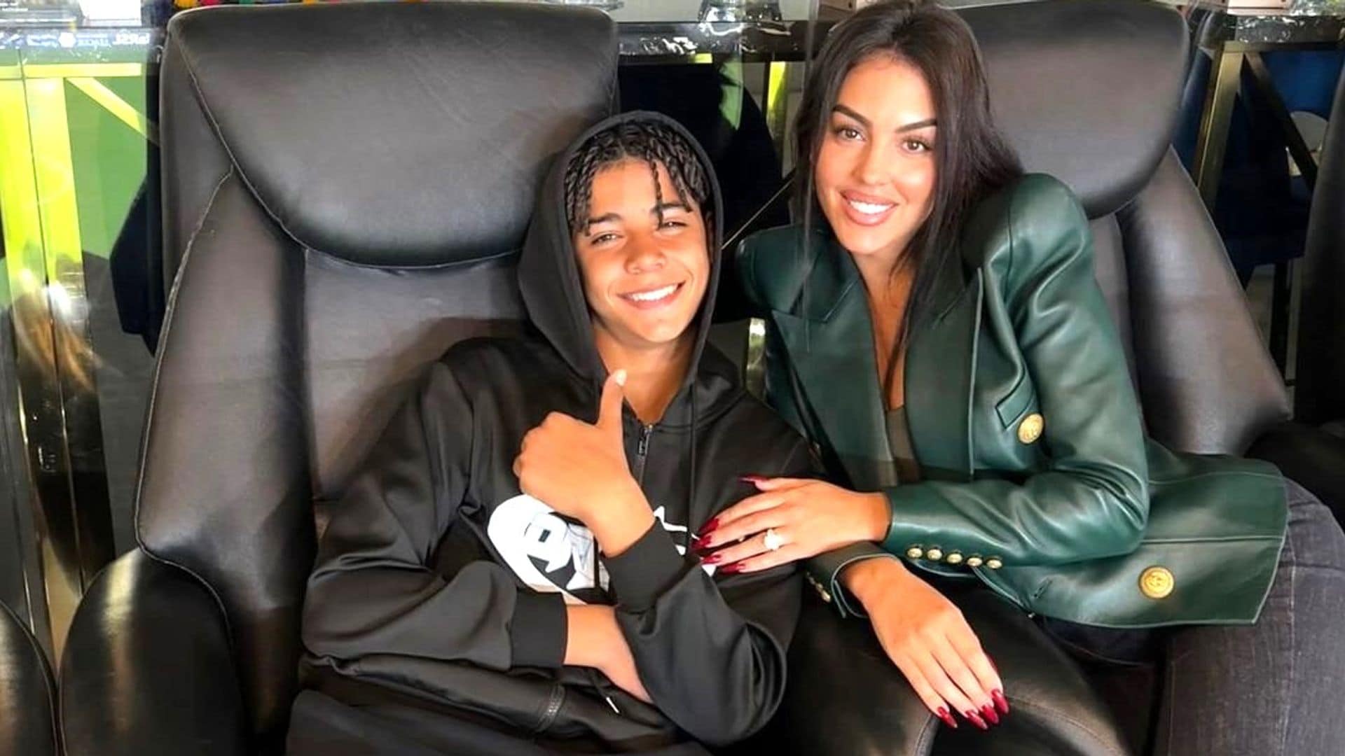 La alegría de Georgina Rodríguez y Cristiano Jr, ¡los talismanes de la Selección portuguesa!