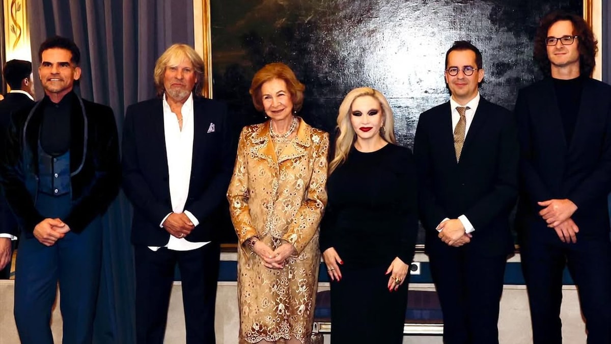 La gran noche de la reina Sofía, con Álex González y José Mercé, entre otros, y una emotiva dedicatoria de Alaska