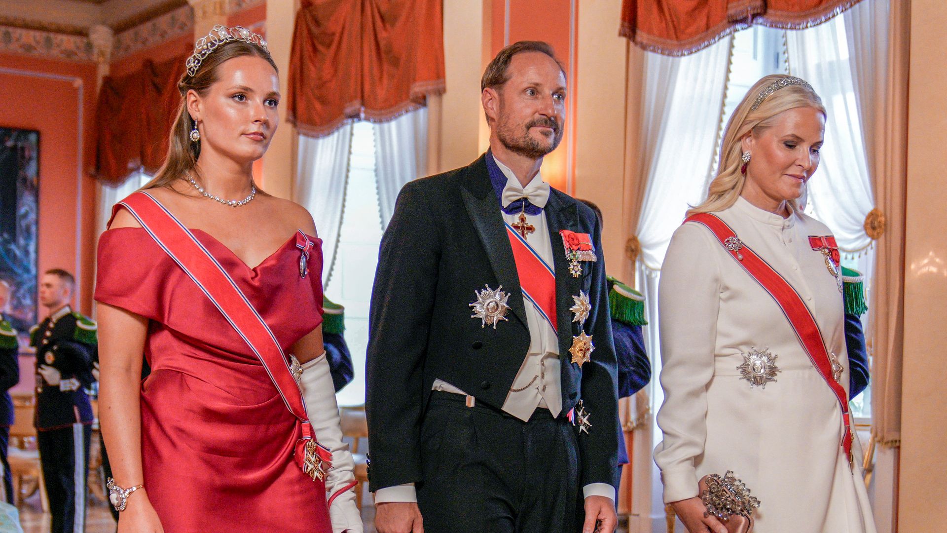 Ingrid de Noruega junto a sus padres, Haakon y Mette Marit en una imagen de archivo