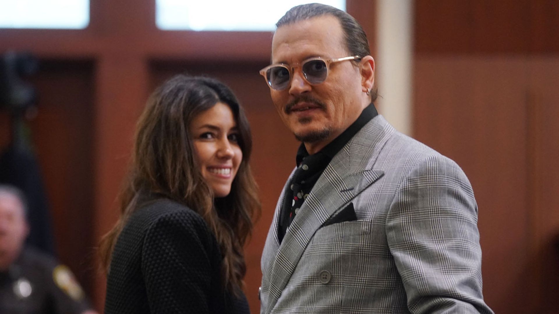 La abogada de Johnny Depp, Camille Vásquez, implicada en el rescate urgente a un pasajero en pleno vuelo
