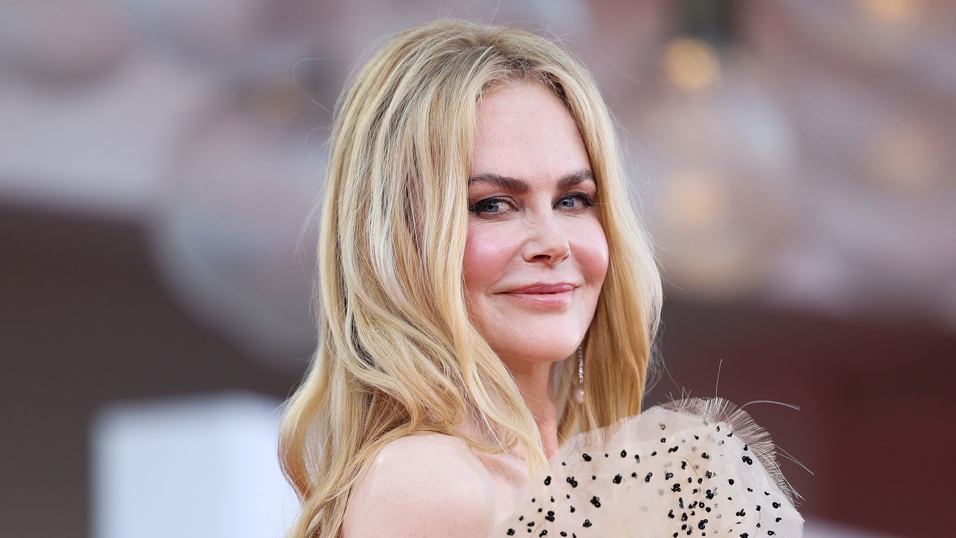Nicole Kidman regresa a los Oscar: su primera alfombra roja tras el divorcio y un reencuentro épico con Ewan McGregor