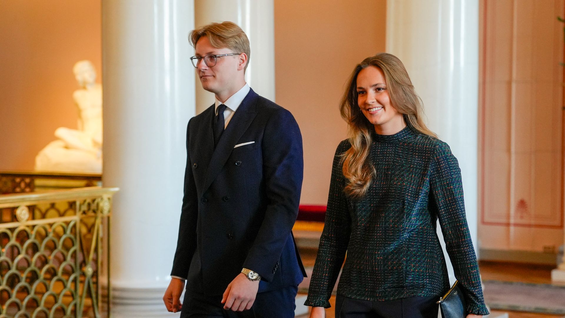 Sverre Magnus junto a Ingrid de Noruega