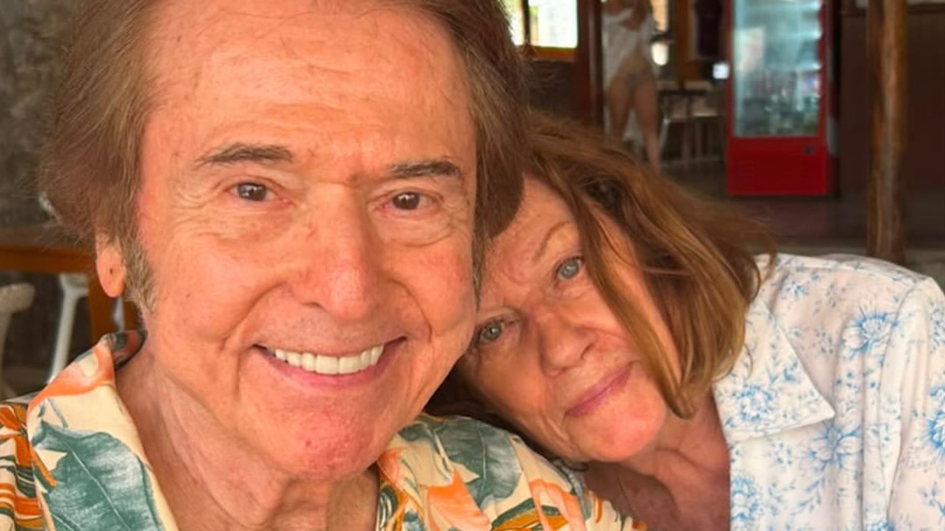 Raphael y Natalia Figueroa, en la imagen compartida por su hijo Manuel