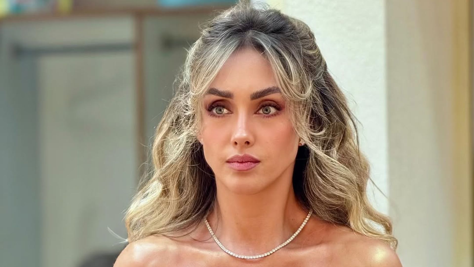 Anahí y su contundente respuesta frente a los rumores sobre las presuntas deudas de su padre