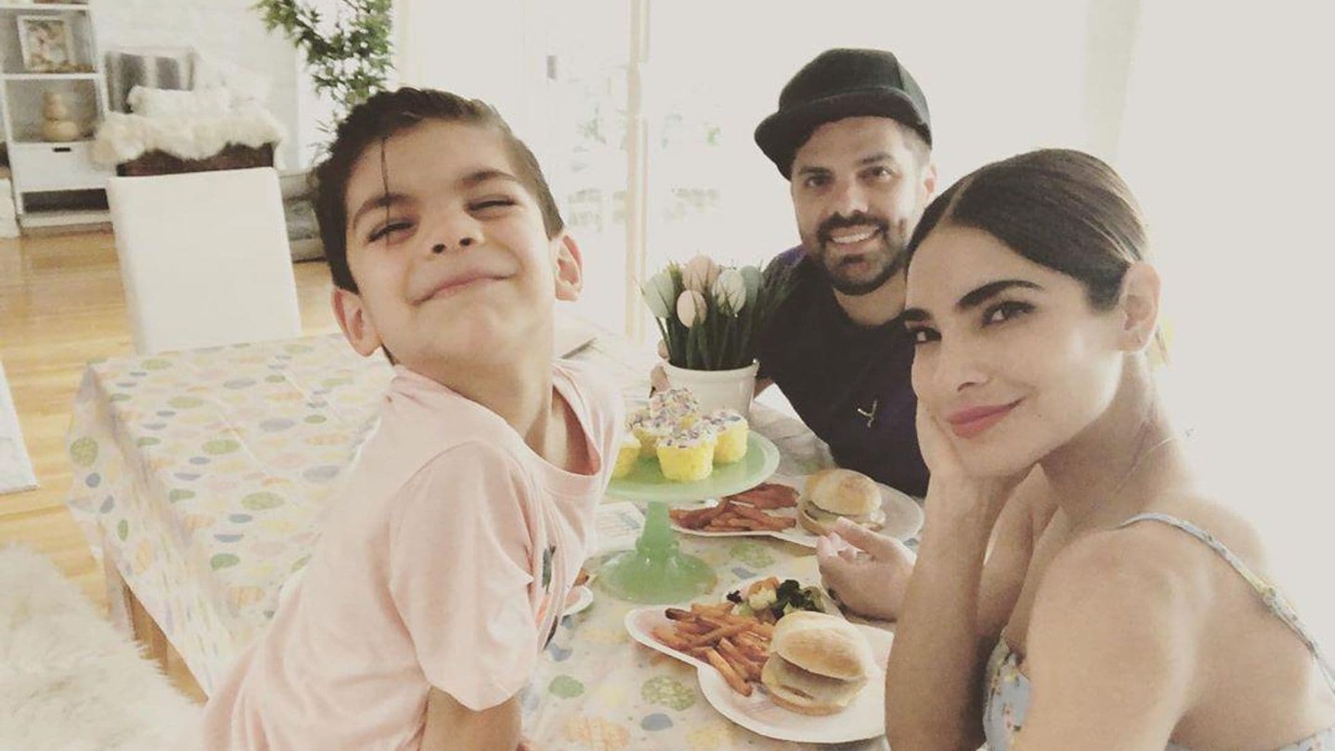 Alejandra Espinoza y el inusual regalo que pidió para su noveno aniversario de bodas