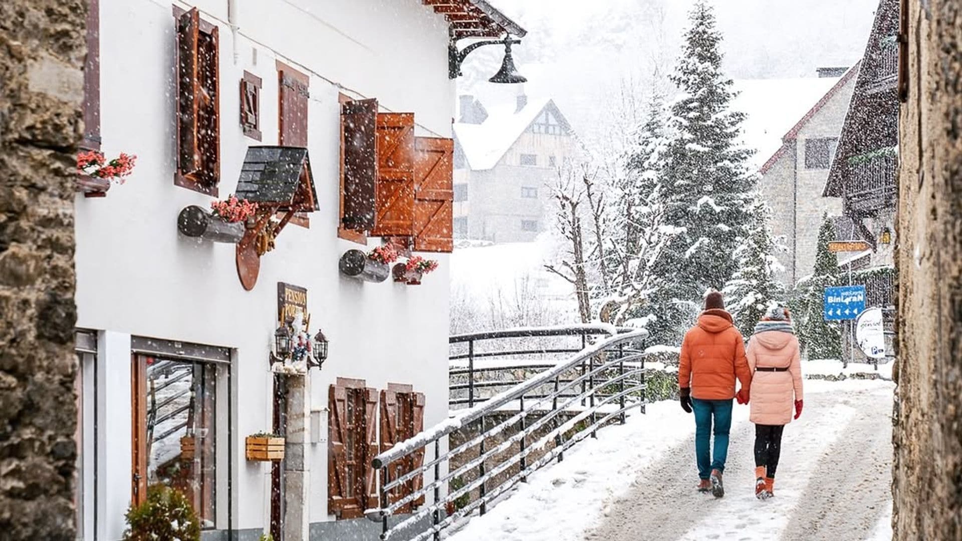 De la pista al pueblo: los rincones perfectos para relajarte tras esquiar