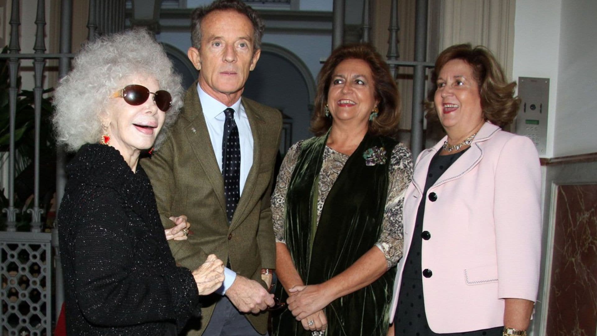 La fascinante vida de Isabel Cobo, la confidente de la duquesa de Alba que acaba de morir
