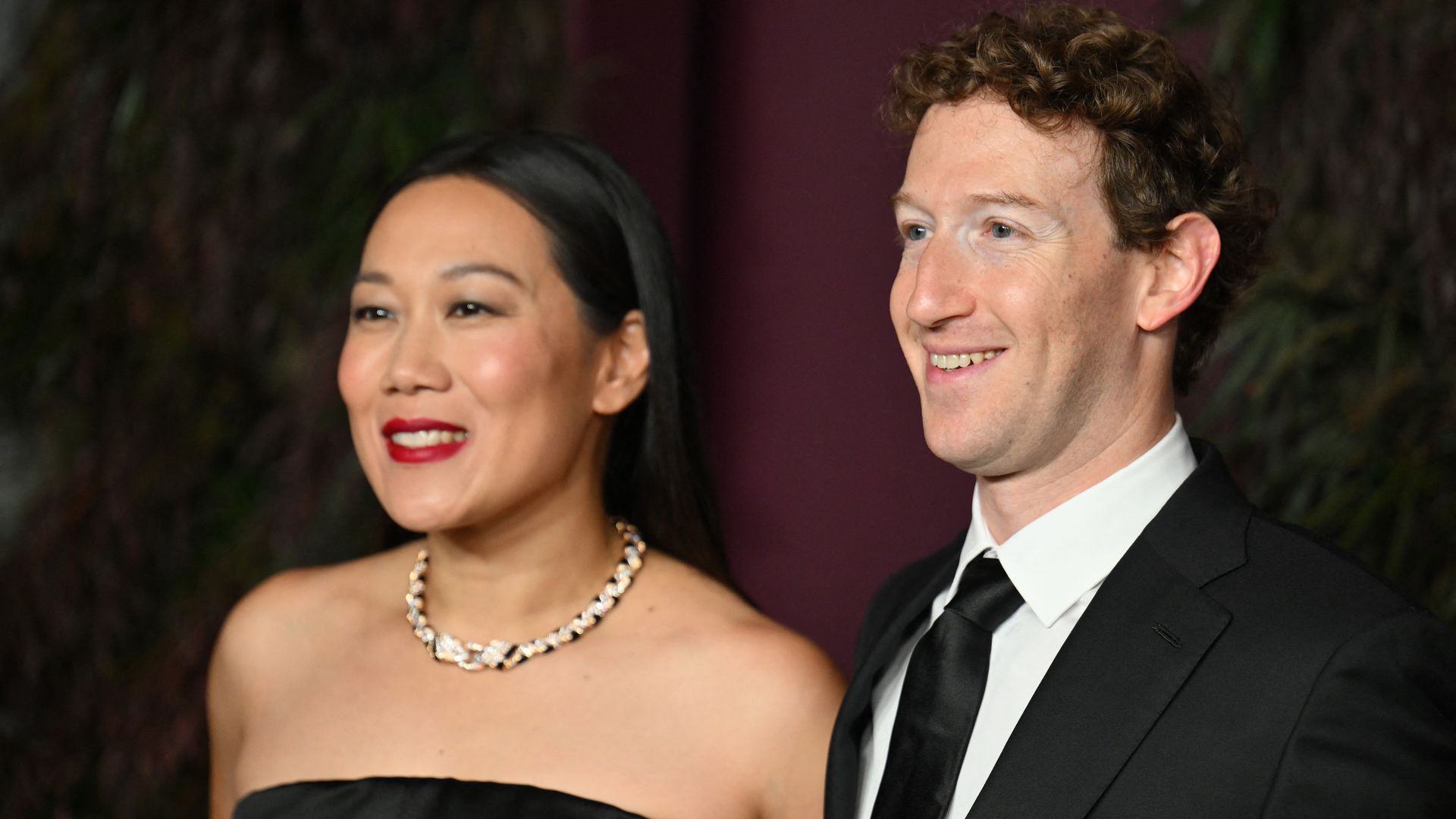 Mark Zuckerberg compra una megamansión en una antigua ciénaga de Miami y paga 170 millones por ella