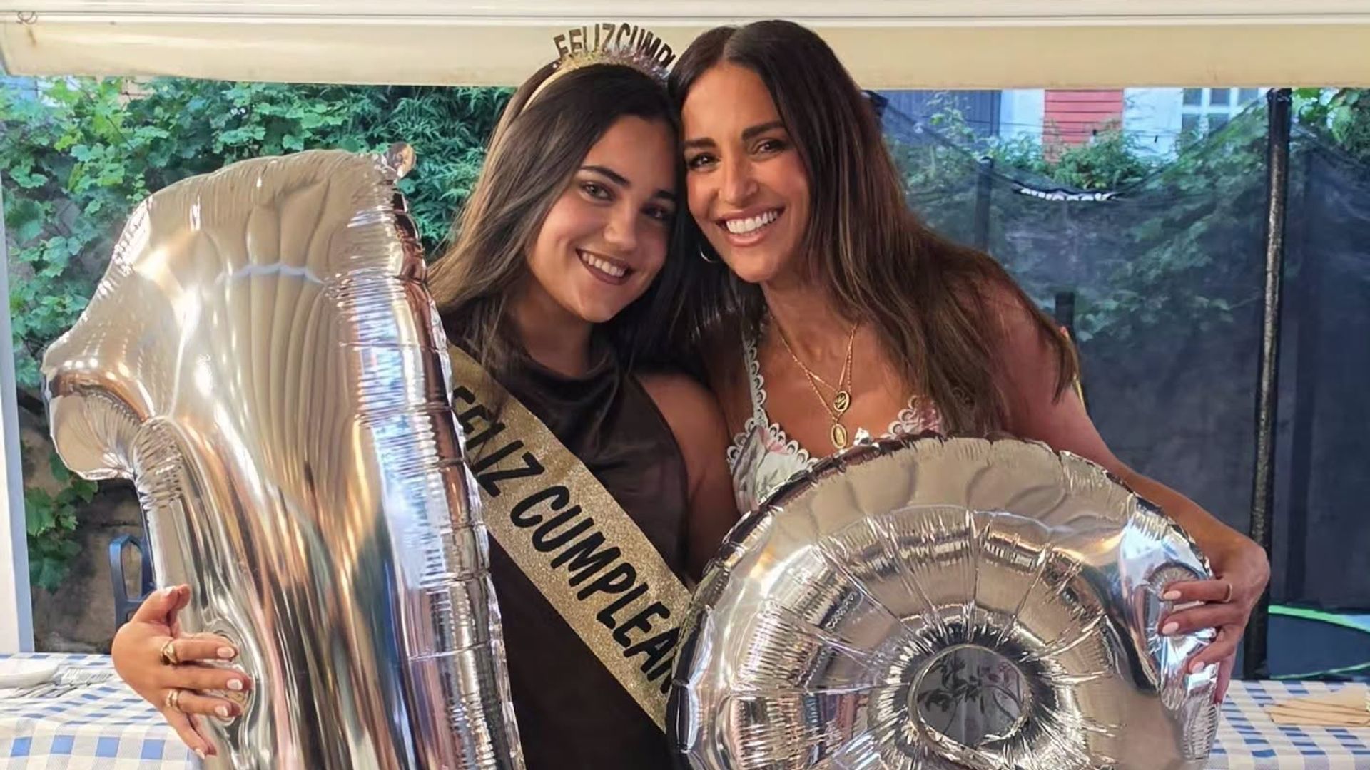 La emoción de Paula Echevarría y David Bustamante por la mayoría de edad de su hija: "Te haces mayor"