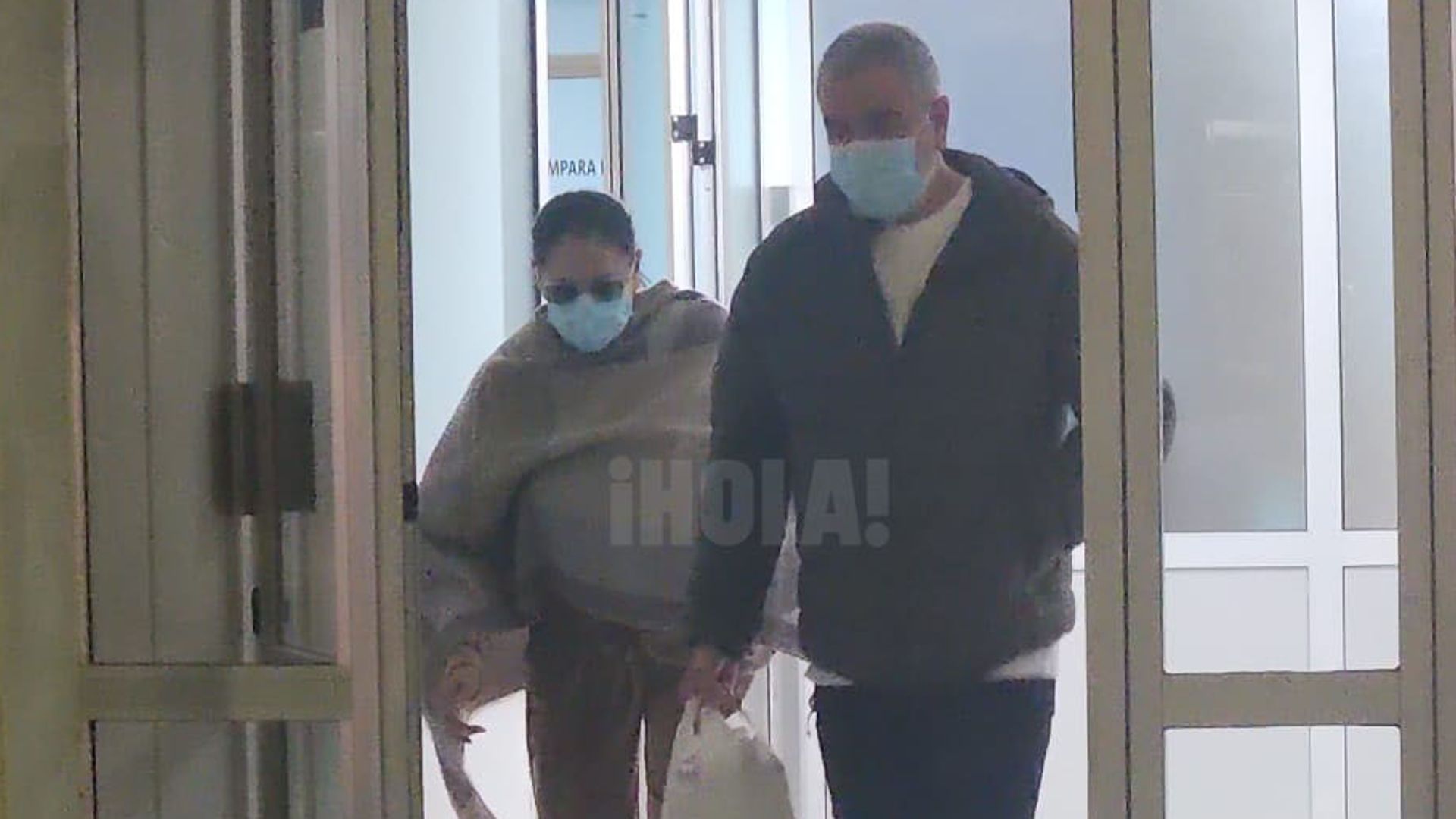  IMÁGENES EXCLUSIVAS: Isabel Pantoja acompaña a Anabel en el hospital