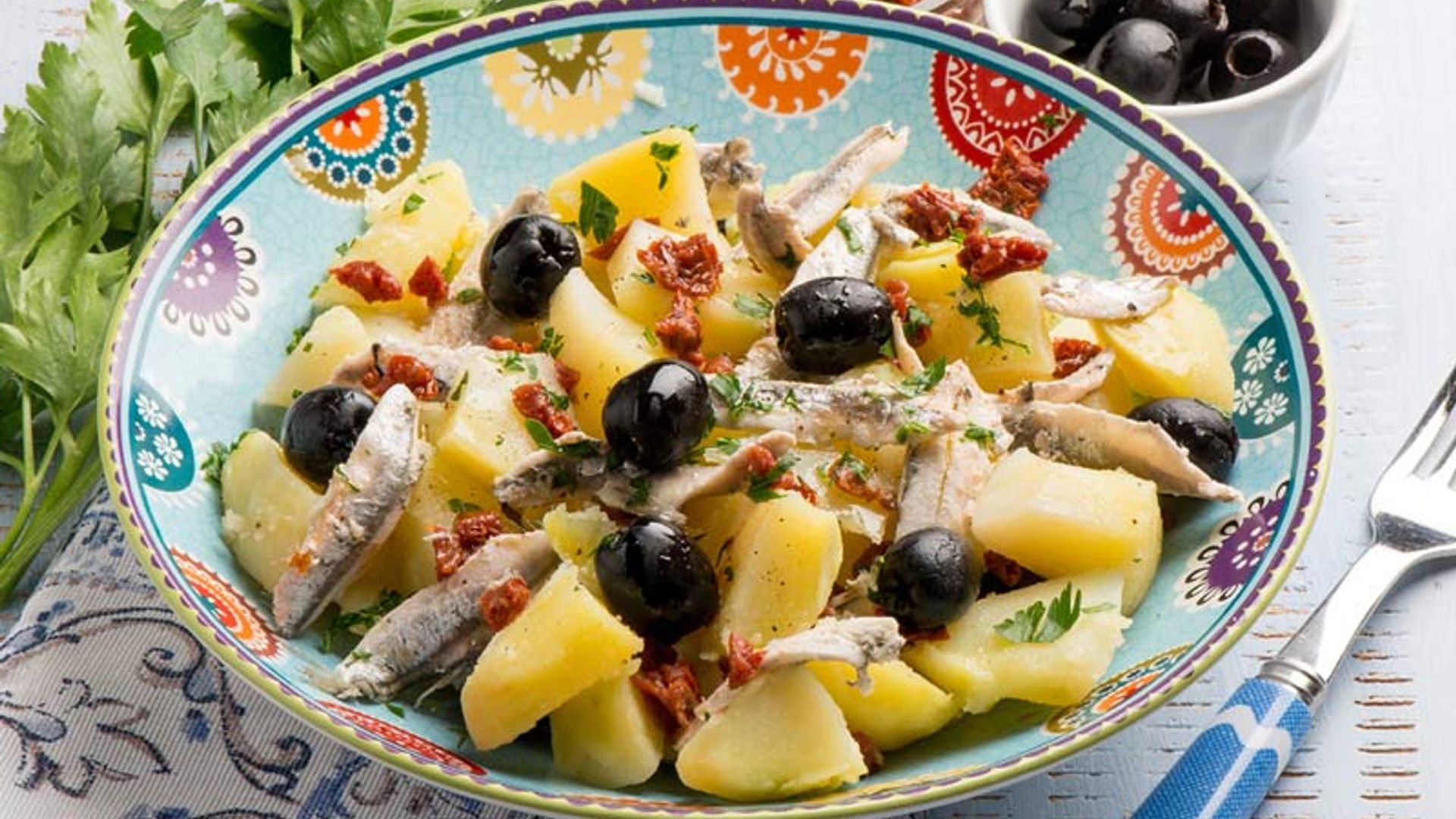 Ensalada de patatas con anchoas