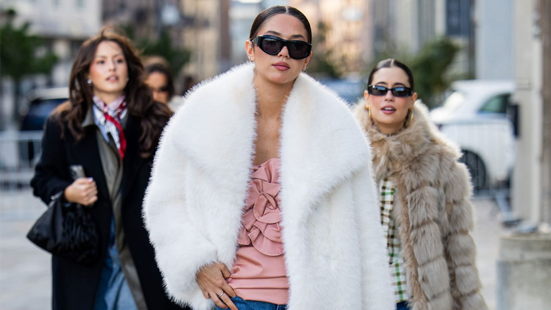 11 compras ‘coquette’ de Zara y otras tiendas que combinan genial con vaqueros