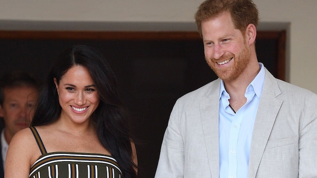 she s here meghan markle and prince harry welcome their baby girl